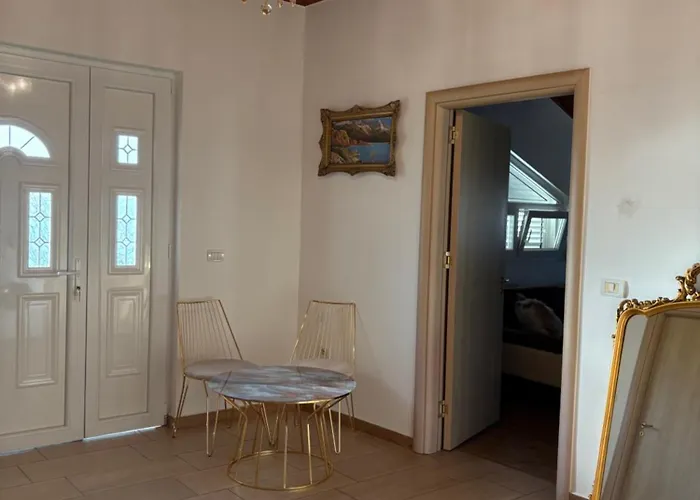 Gasthuis Shkodra Rooms *